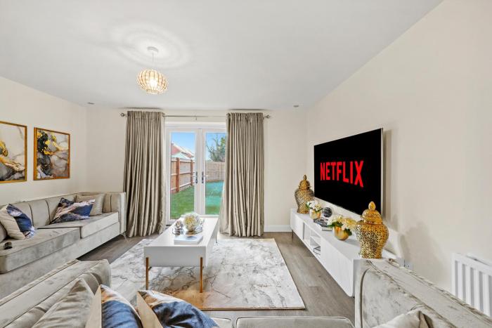 Charming 4 Bed in Leicester - Garden - Parking