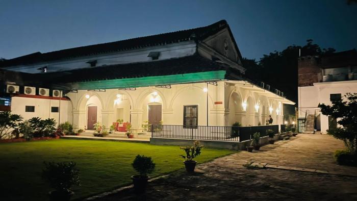 The britishkothi