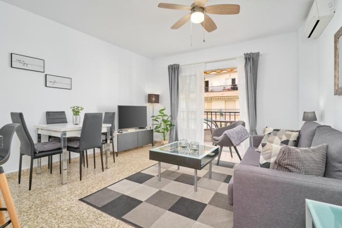 Albaida Beach Nerja – Vistas al mar