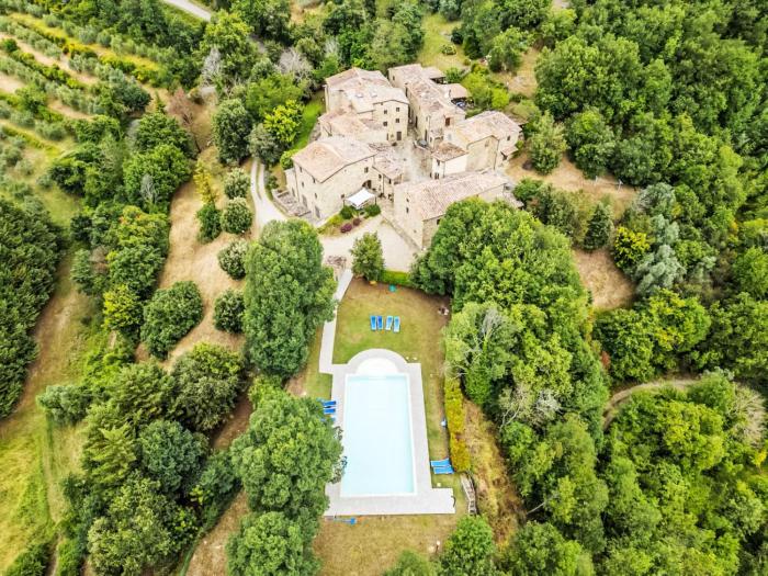 Apartment Il Frassino del Borgo di Ghiora by Interhome