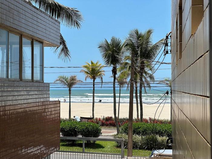 Kit Próximo a Feirinha da Guilhermina - Frente Mar