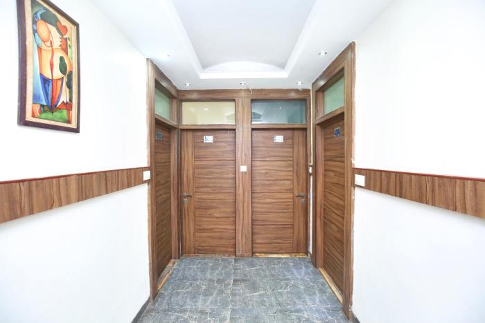 Hotel O Ishita Residency