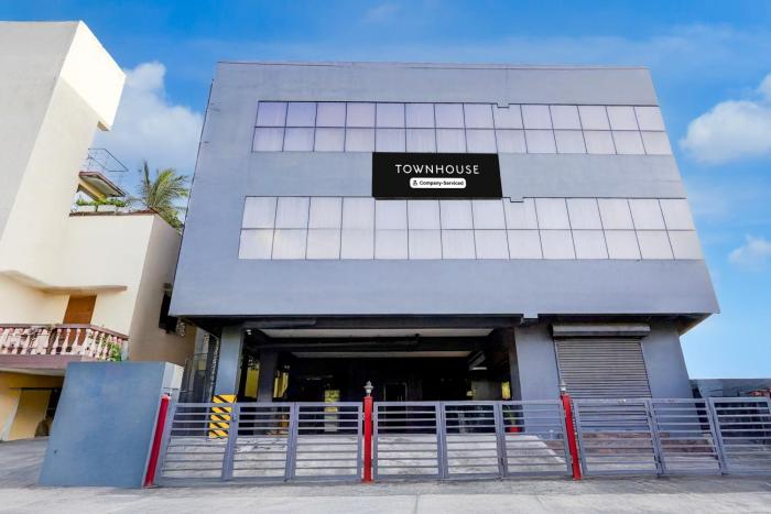 Super Townhouse Nanganallur Near Chennai Airport