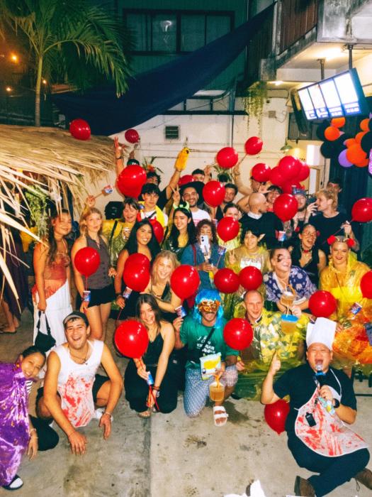 AREA81 HIDEOUT Hostel Khaosan