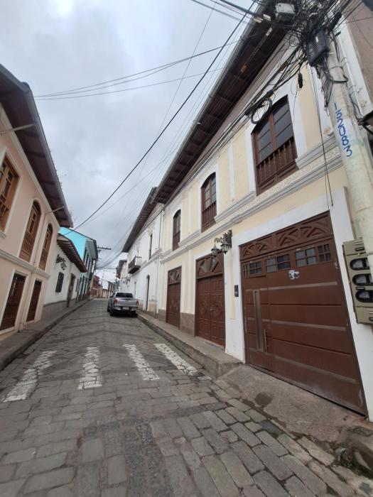 La última parada del Alauseño