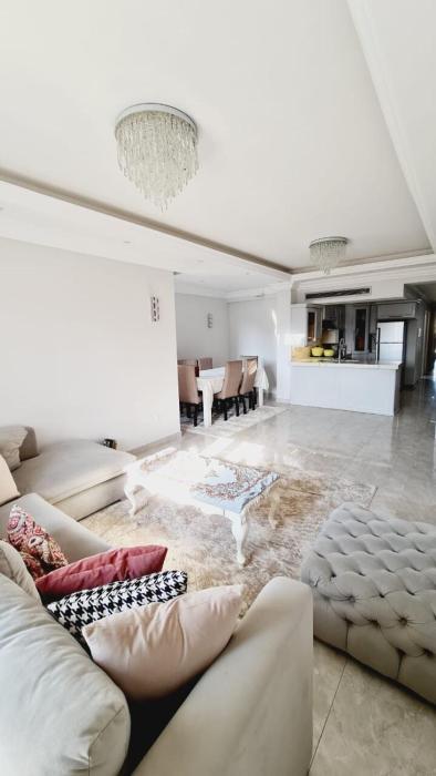 Luxurious Penthouse in Mountain View HP Pool View