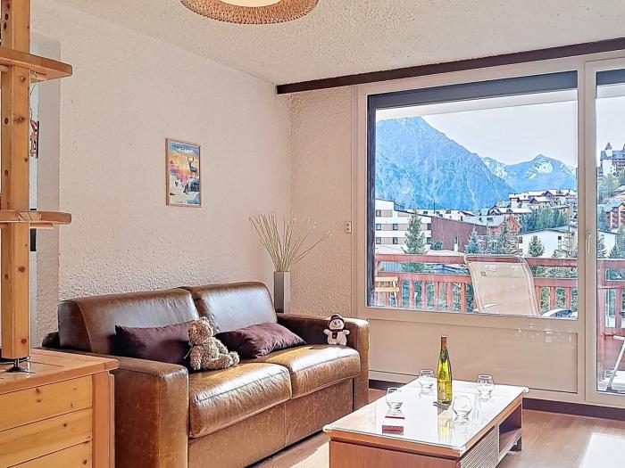 Studio bien équipé au pied des pistes, centre station - FR-1-811-46