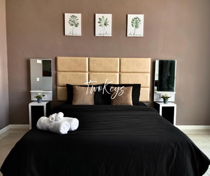 TwoKeys Suites