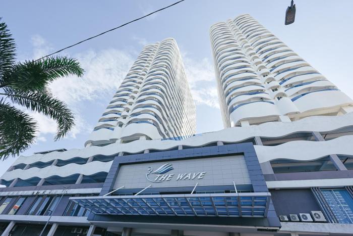 The Wave Residence in Malacca by Green Home