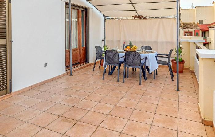 Amazing Apartment In Costa Esuri - Ayamonte