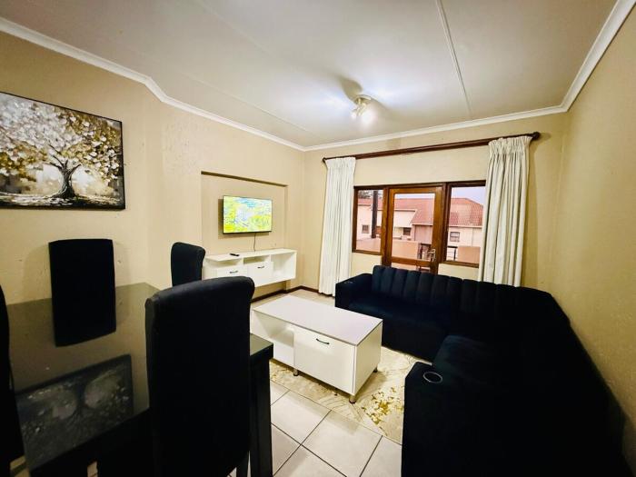 Sandton Skyline Suite - 2 Bedroom Apartment