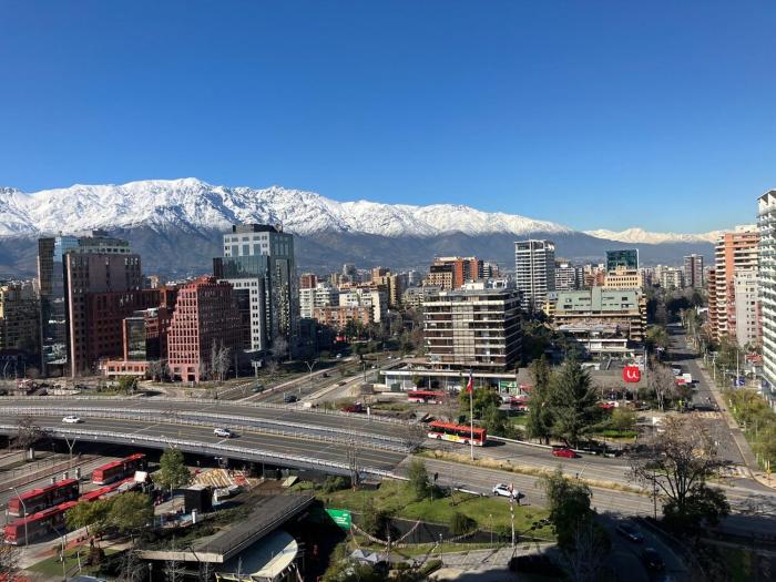 Perfect stay in Las Condes with parking