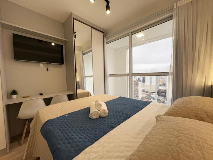 Apartamento incrível com sacada