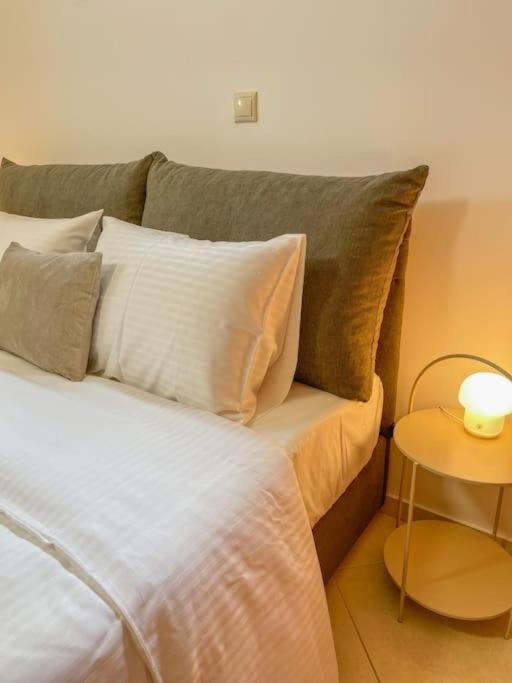 Afroditis Apartment Superb View