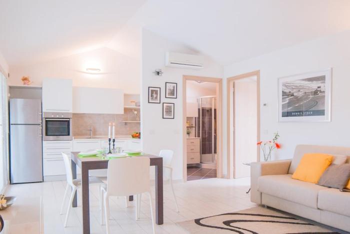 Apartment with terrace SAN FREDIANO AREA -4 people