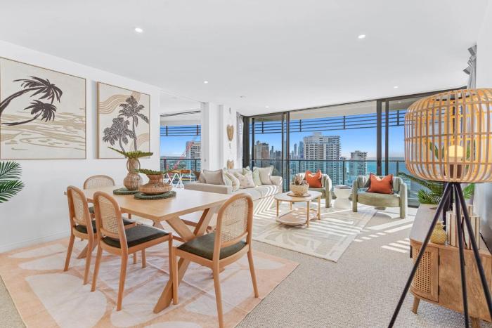 Oracle Resort Lvl 22 Beach Views