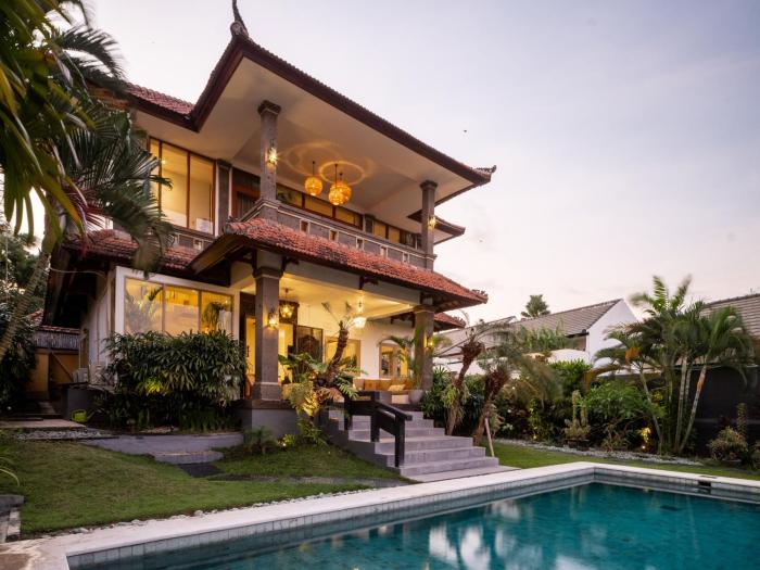 Luxury Designer Villa in the Heart Of Canggu