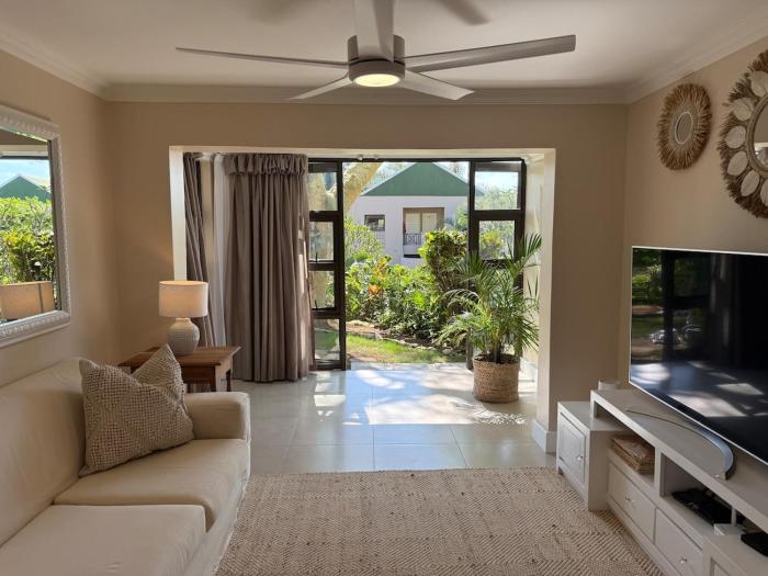 34 Bentley Estate Coastal Apartment