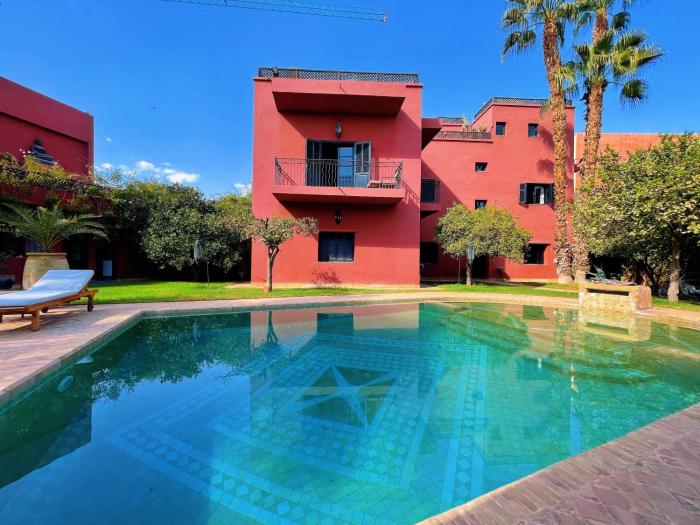 Maison Yves st Laurent - Piscine