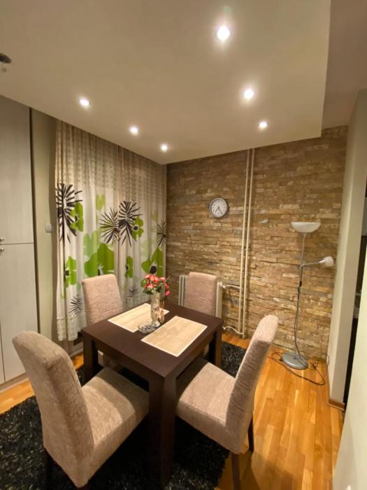 apartman the one - free parking