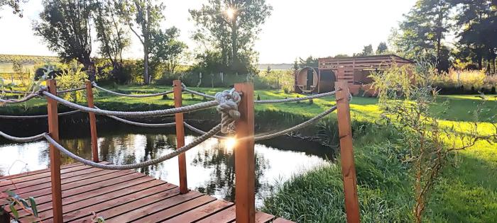 Zielona Ostoja- Czyżów Szlachecki -domki z sauną i jacuzzi blisko natury