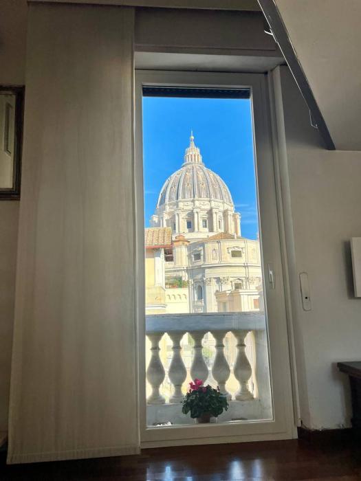Vatican View Suite