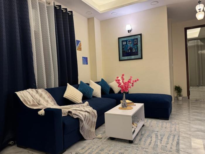 Greece vibes-flat, serviced apartment, private and cozy space space in Delhi and NCR