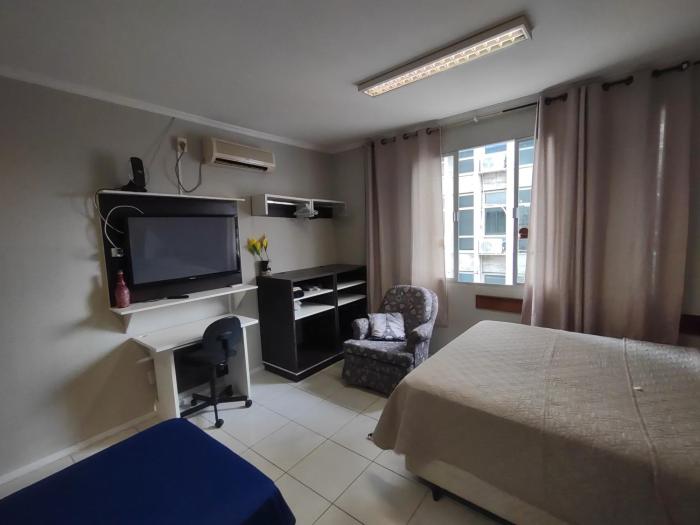 Apto studio no Centro de Floripa 201