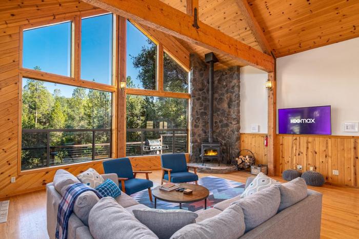 Yosemite cabin with private lake - Twin Springs