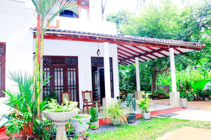 Thisaru Homestay