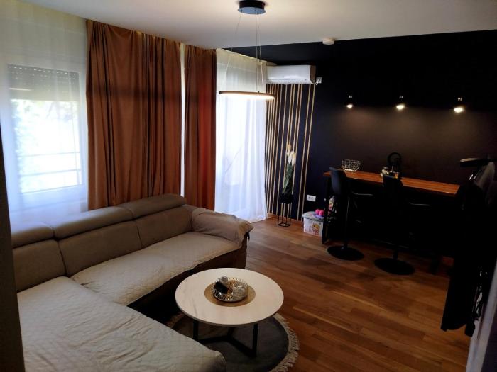 DeLux apartman Eleni rooms