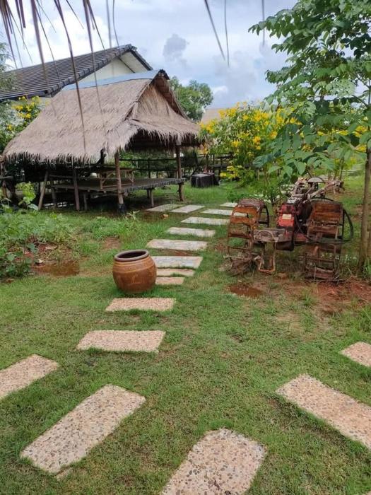 Double room fan outer bathroom 2