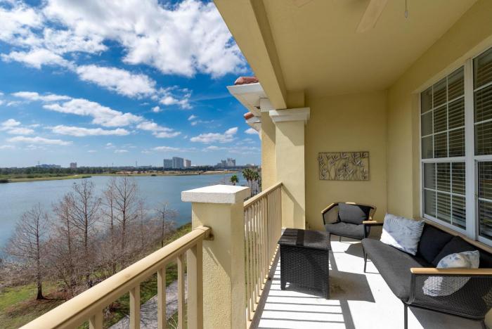 The Epic Barcelona Penthouse Vista Cay Orlando Florida