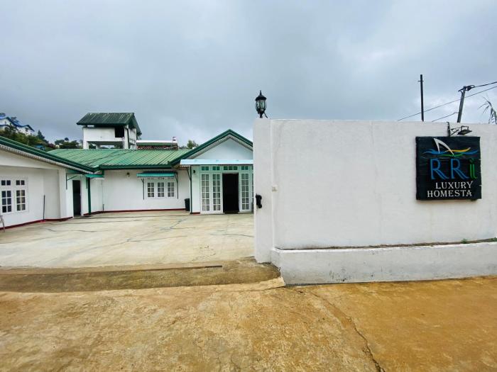 R R I Luxury Homestay