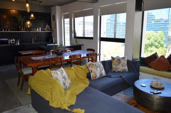 506 The Duke Luxury Self Catering Apartment