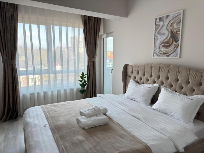 Exceptional Palas Mall Apartments DP Residential