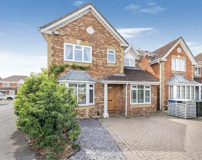Lovely family home in friendly village of Bicester