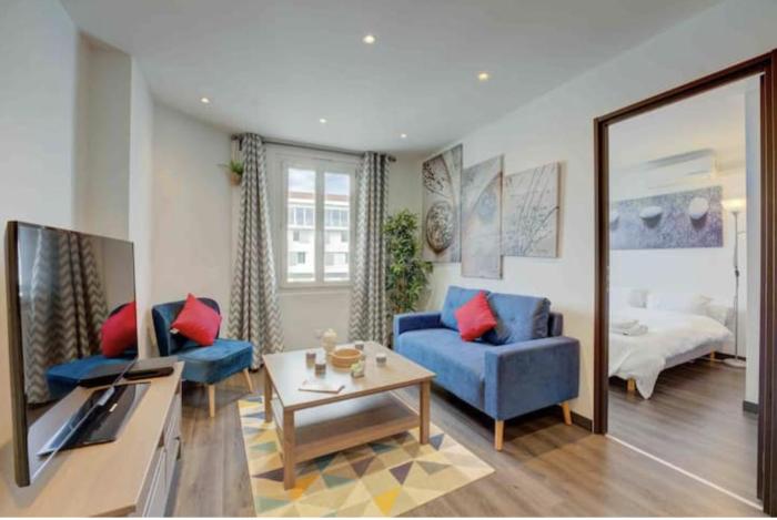 Cannes Appartement au centre-ville dernier étage