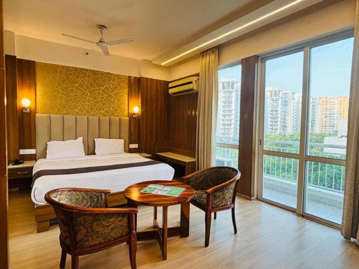 HotelMaple Tree , Gomtinagar Extension , Lucknow