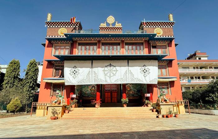 Tharlam Guest House