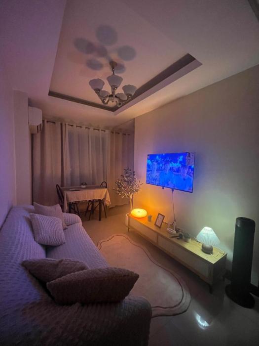 JFS Staycation at Birch Tower - Cozy Home