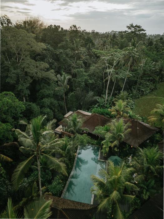 Aksmi Suites & Villas