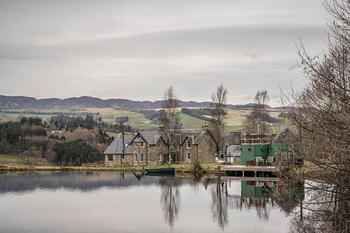 Lundin Farmhouse - Seasgair Lodges
