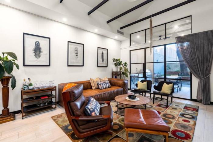 Fitzorys 3BR Luxury Retreat