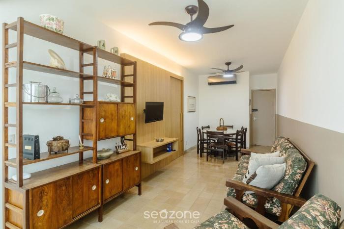 Apto 3Q a 300m da Praia em Cabo Frio - ECS0202