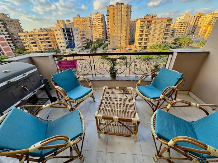 Bright 3BR Nasr City Stay Balcony and BBQ