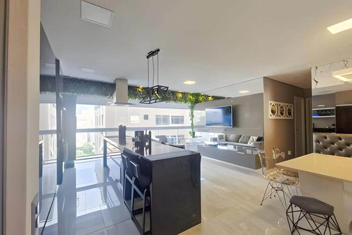 Conforto na Praia Gonzaga Estacionamento Piscina