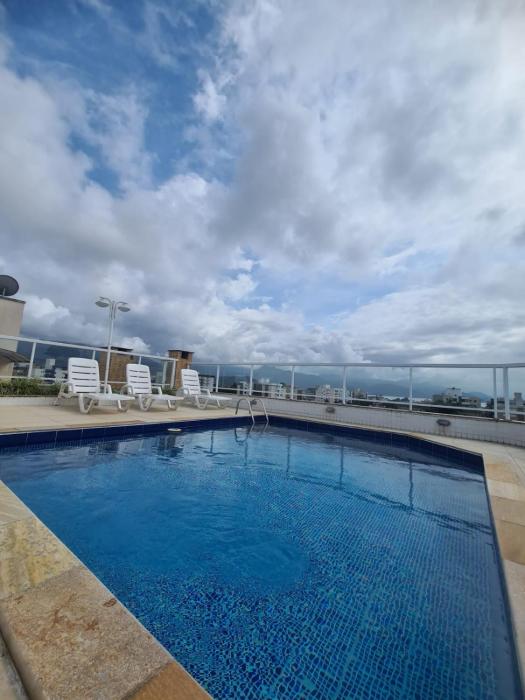 Apto com Piscina no Itagua