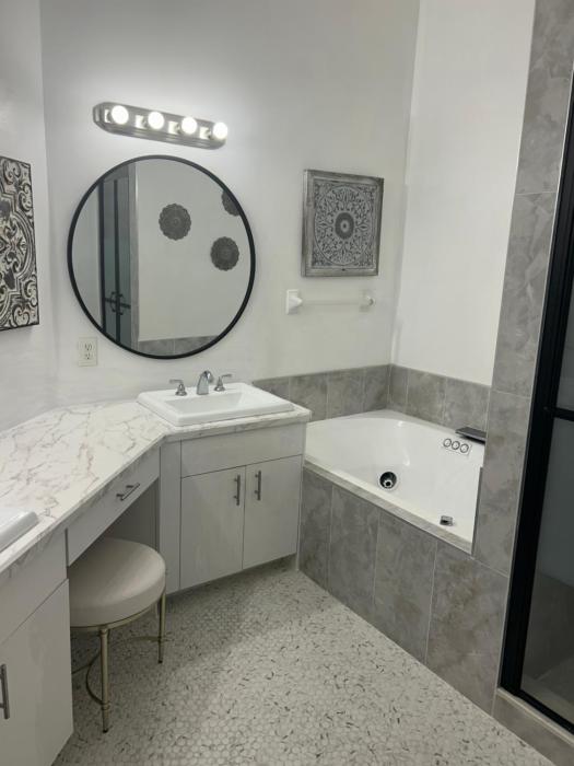 Beautiful 2 Bedroom 2 Bathroom Condo