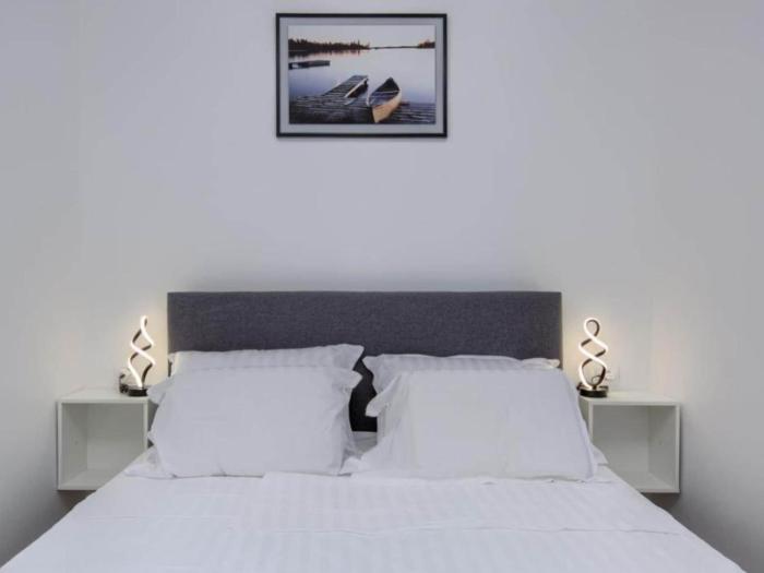 Two Bedroom Apartment With Terrace A2